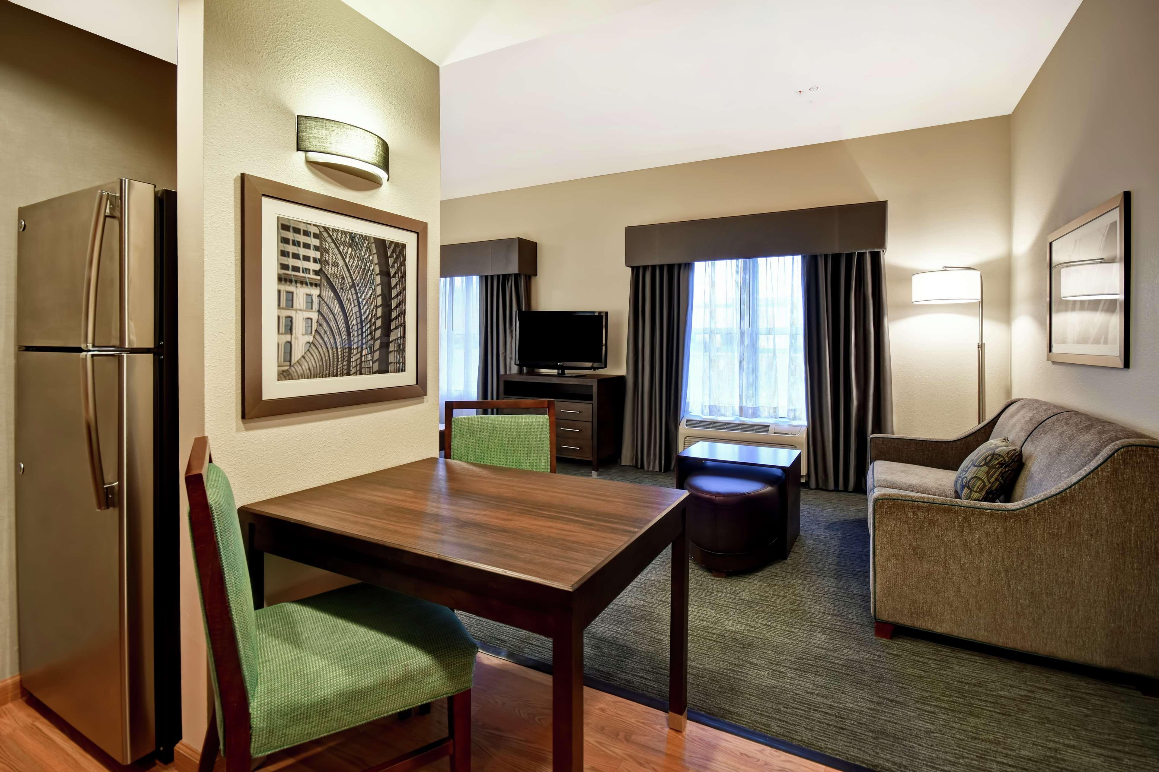 Hotel Homewood By Hilton Cincinnati-milford Milford