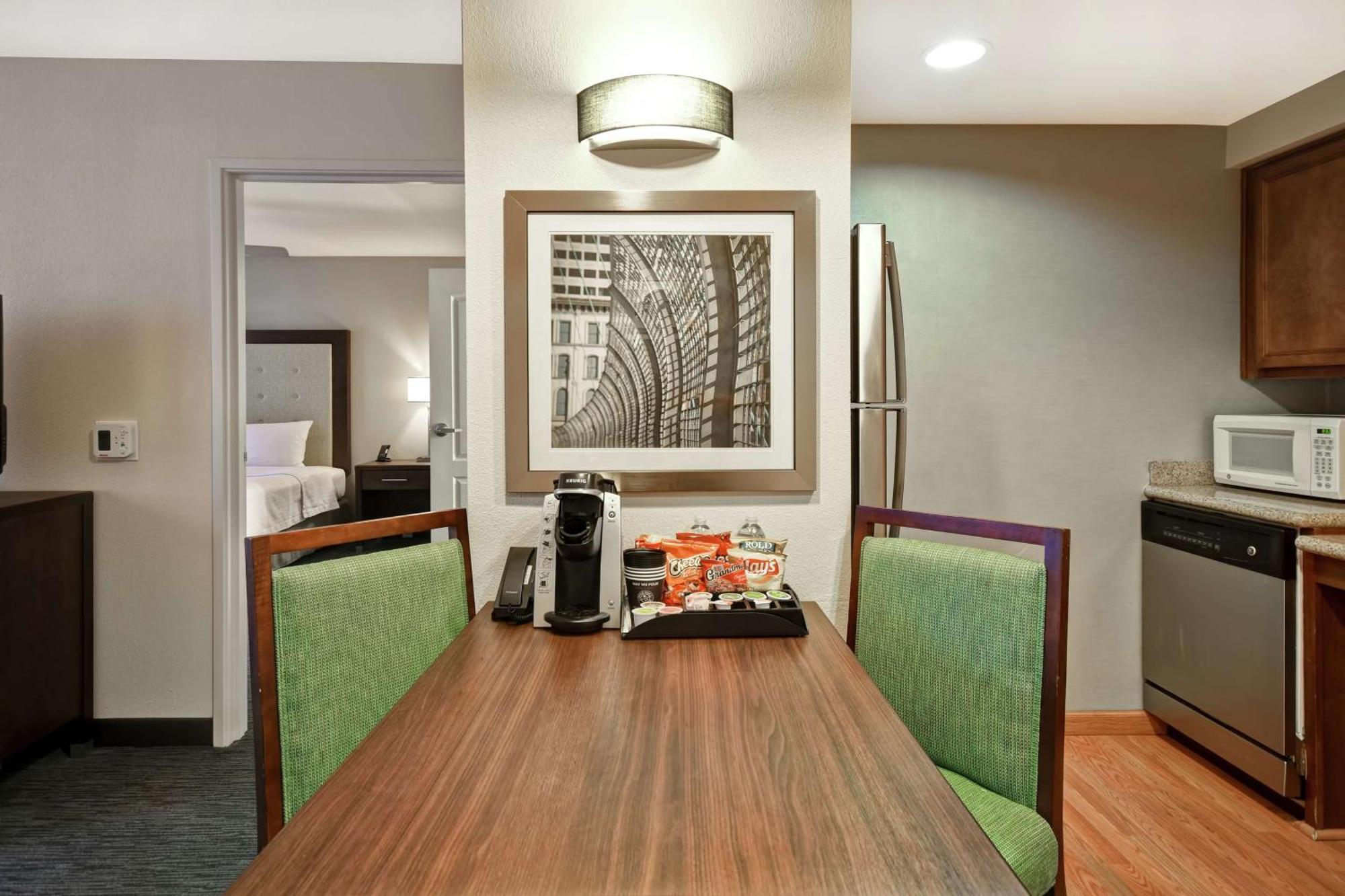 Hotel Homewood By Hilton Cincinnati-milford Milford